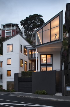 Oriental parade house